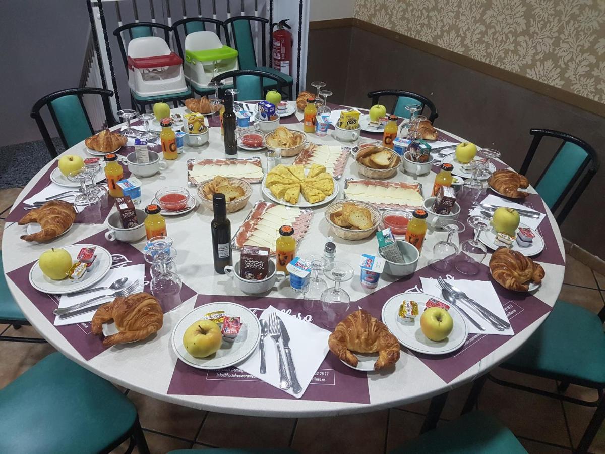Hostal El Trillero Alcañiz Екстериор снимка